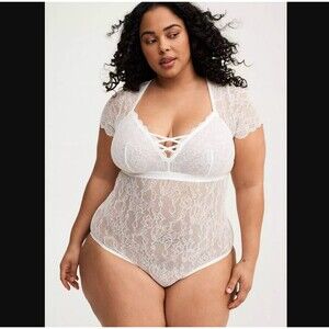 Torrid Lace Bodysuit 2X White Floral Strap Lingerie Sheer Stretch V Neck Bridal